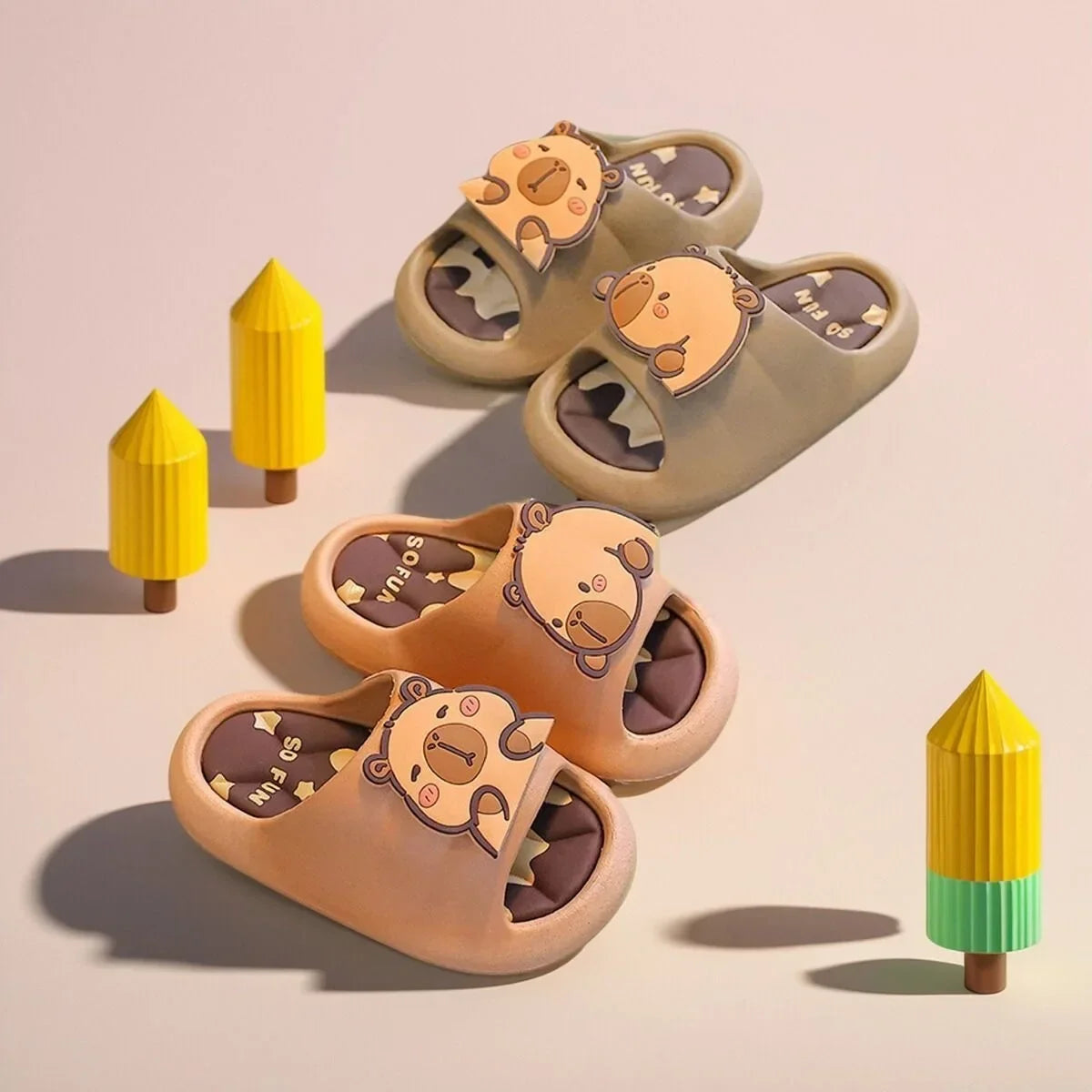 Chaussons Enfant Capybara : Confort et Éléganse pour Petits Pieds