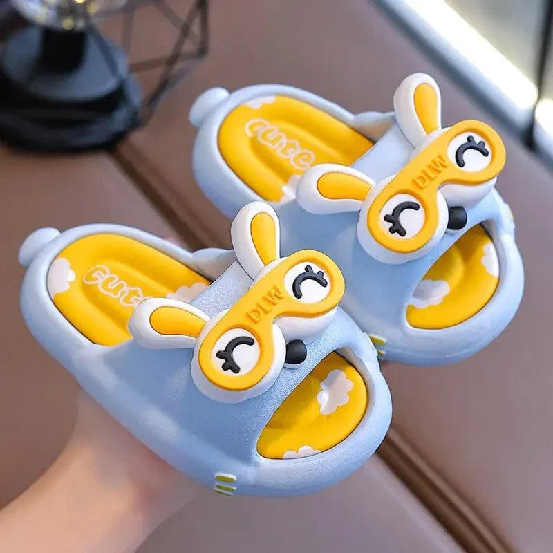 Chaussons Enfants Rigolo – Le Fun à Chaque Pas !