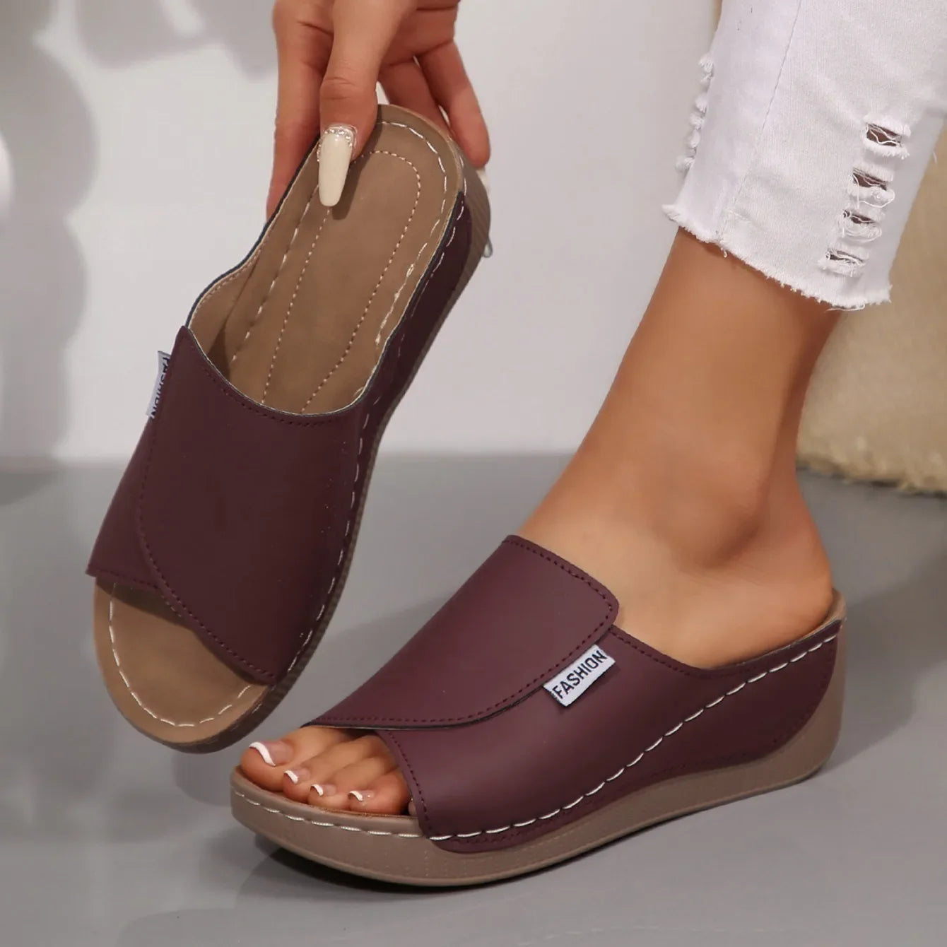 Chaussons Femme Élégance | Compensés en Cuir PU