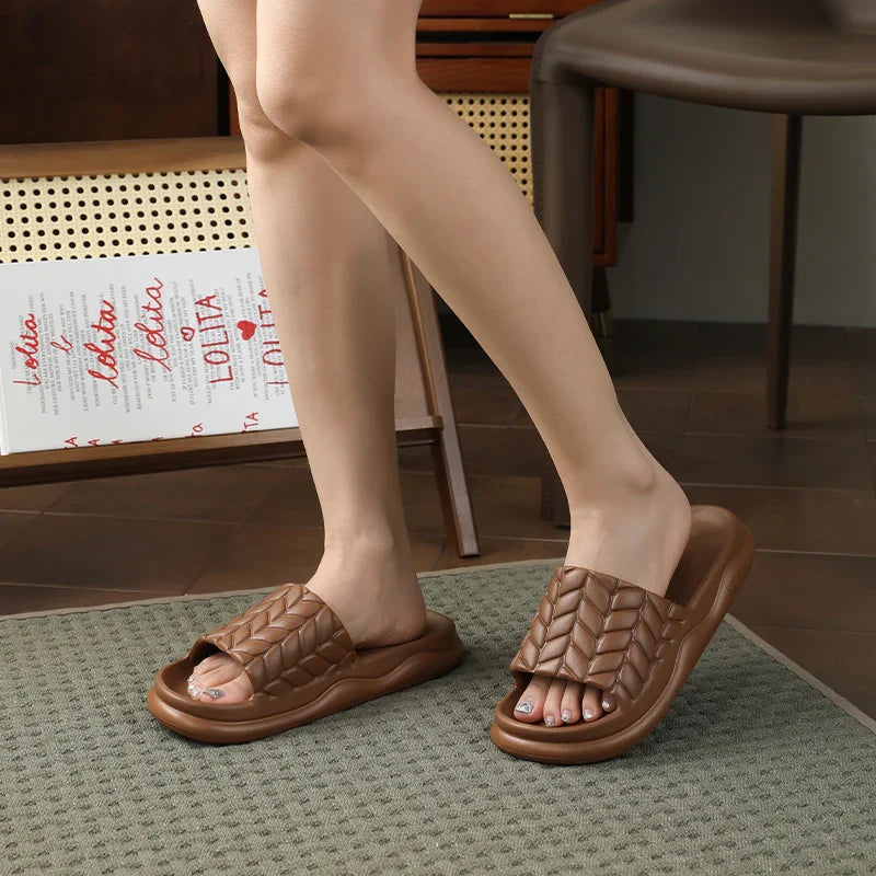 Claquettes Chausson Unisexe - Style et Confort !