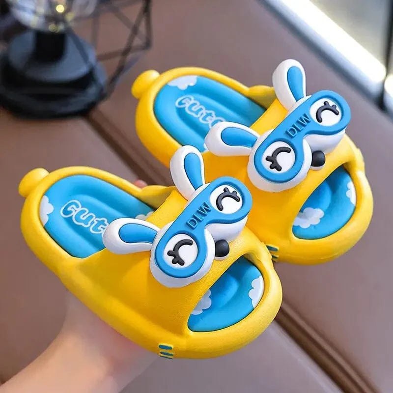 Chaussons Enfants Rigolo – Le Fun à Chaque Pas !