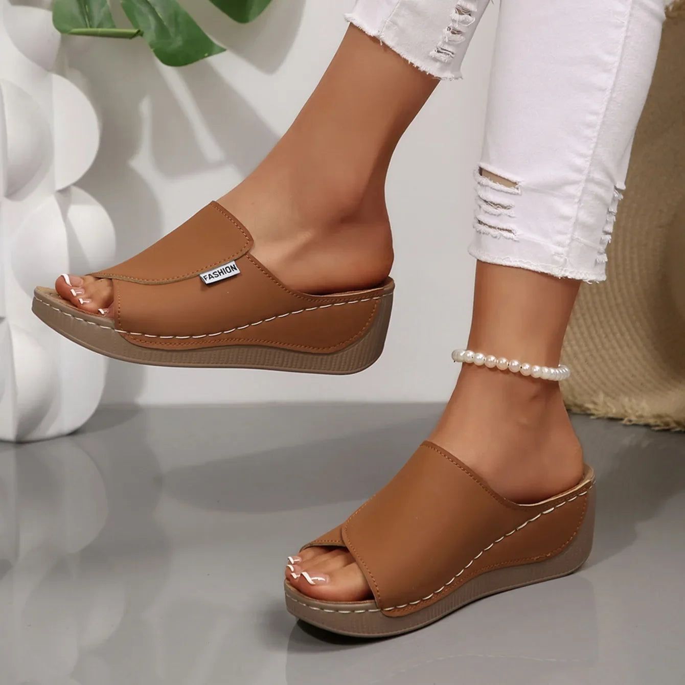 Chaussons Femme Élégance | Compensés en Cuir PU