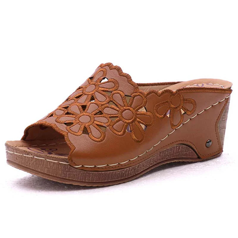 Chaussons Femme Élégance | Compensés