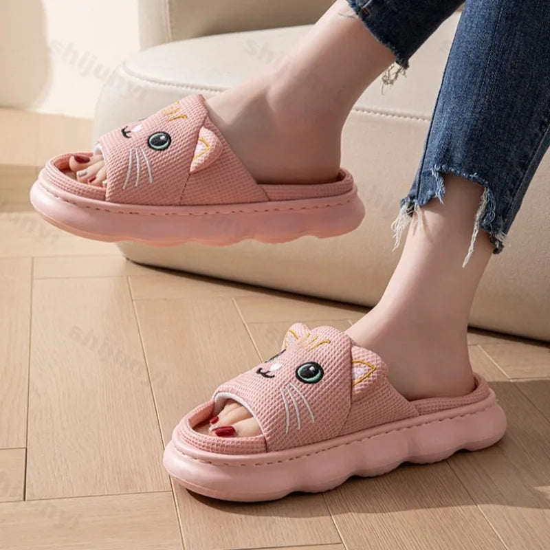 Chaussons Félins en Édition Limitée