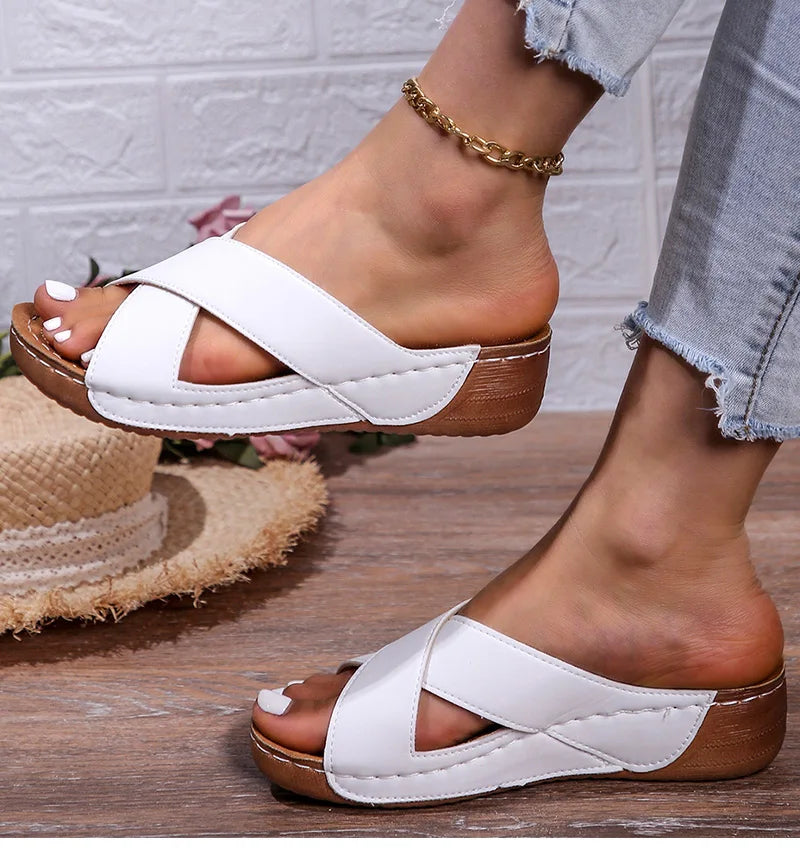Chaussons Femme en Cuir PU Élégance