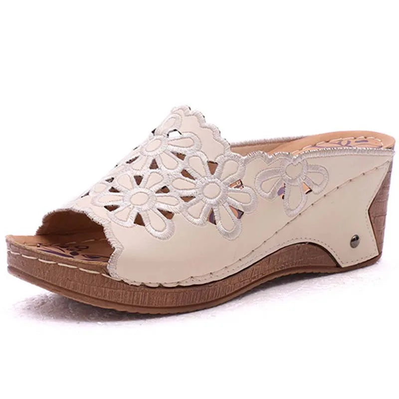Chaussons Femme Élégance | Compensés