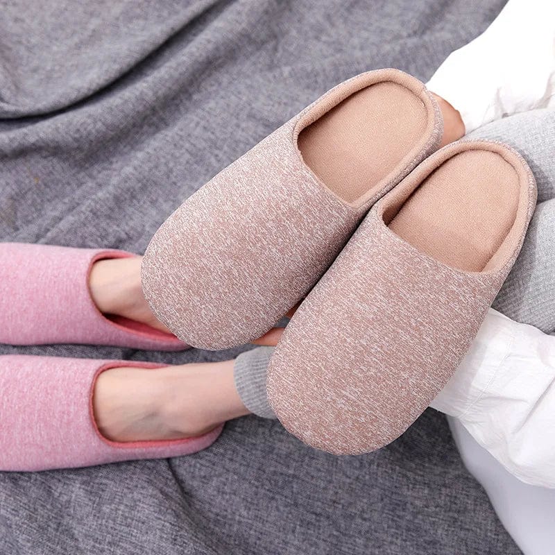 Chaussons Unisexes : Style et Confort pour Tous