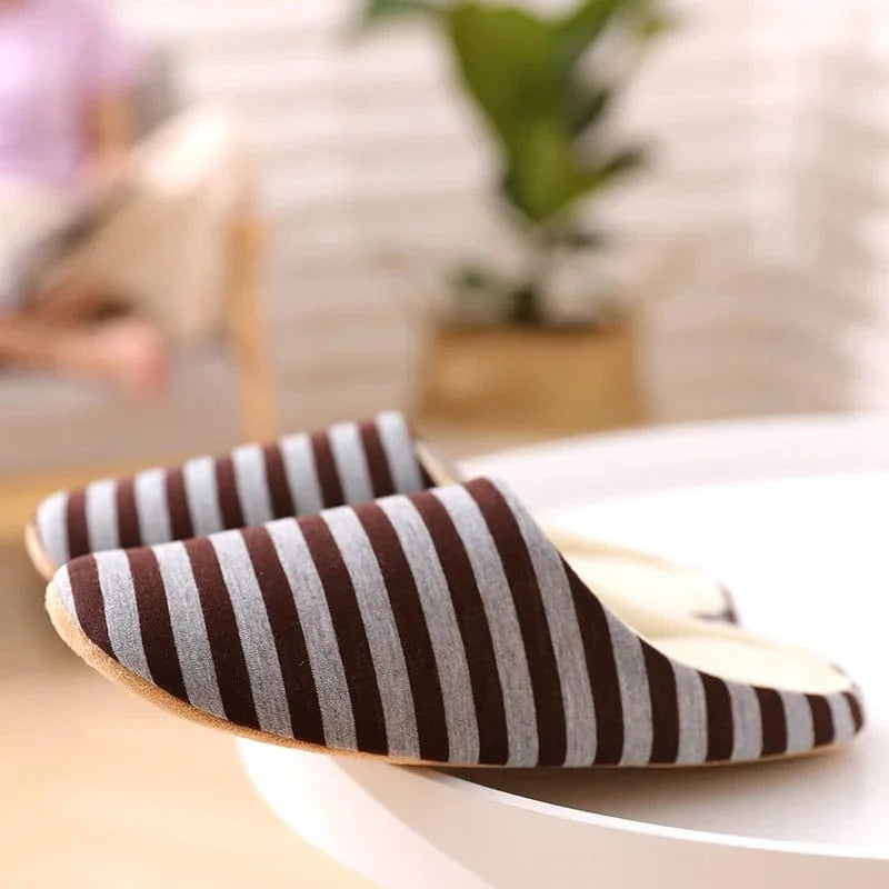 Chaussons Unisexes : Style et Confort pour Tous