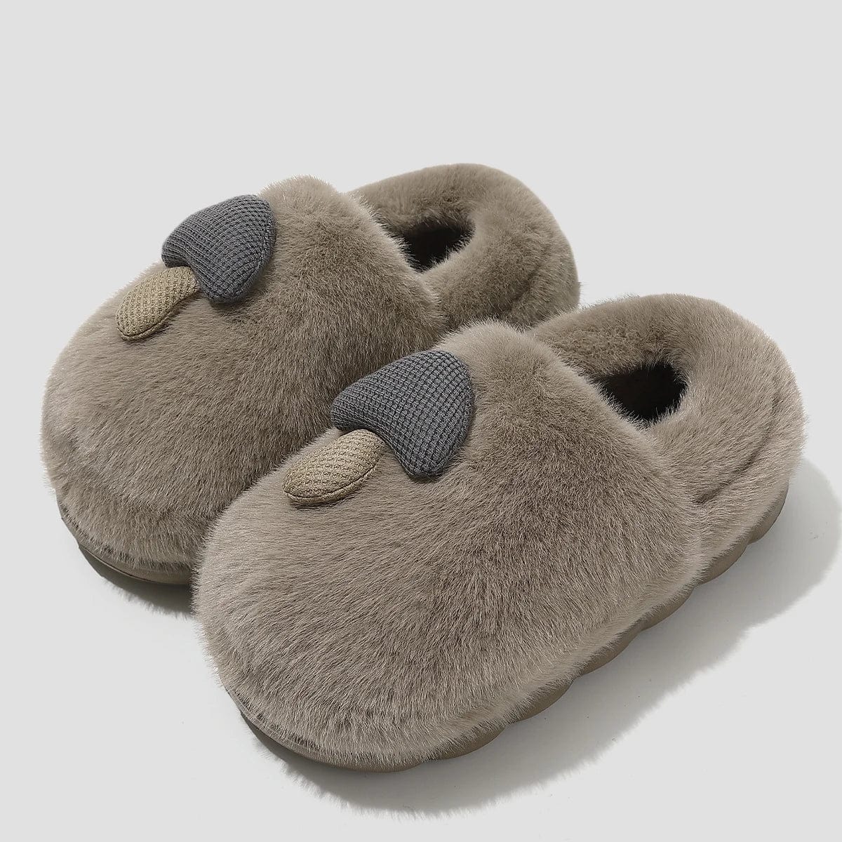 Chaussons en fourrure tendance et ludiques