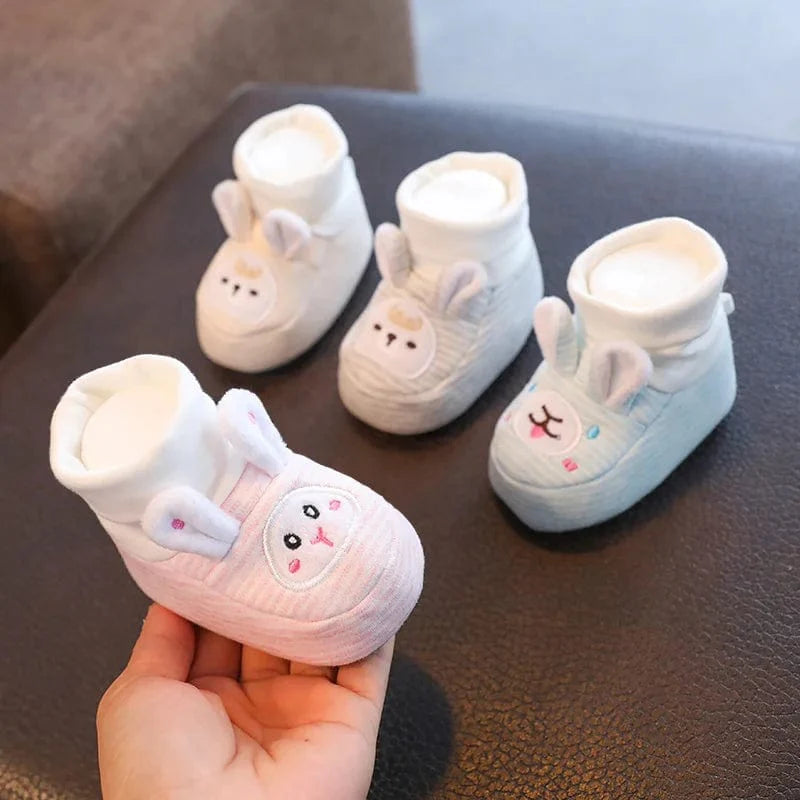 Chaussons Bébé: Premiers Pas avec Style