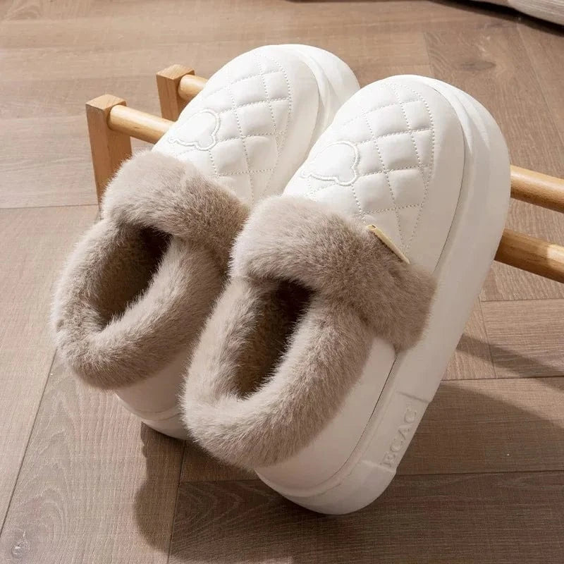 Chaussons en Cuir Élégance