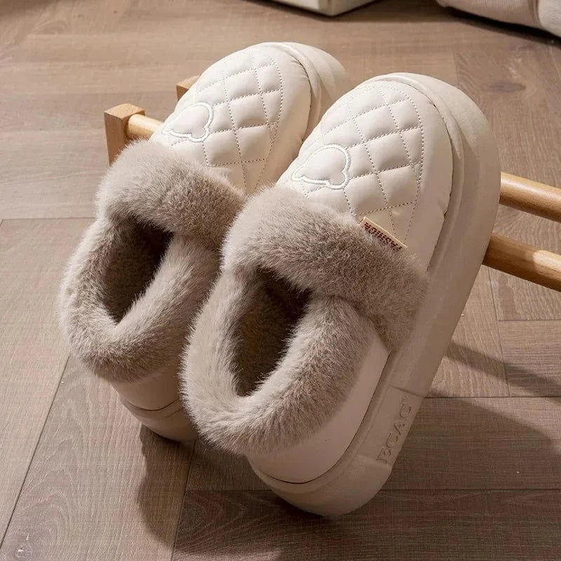 Chaussons en Cuir Élégance