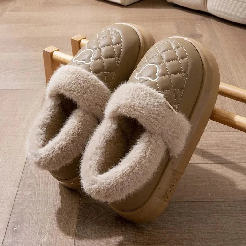 Chaussons en Cuir Élégance