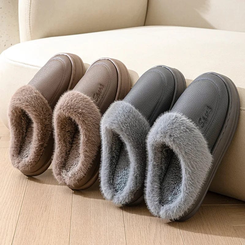 Pantoufle en Cuir PU Luxe