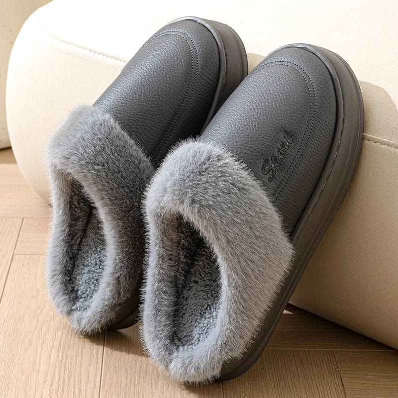 Pantoufle en Cuir PU Luxe