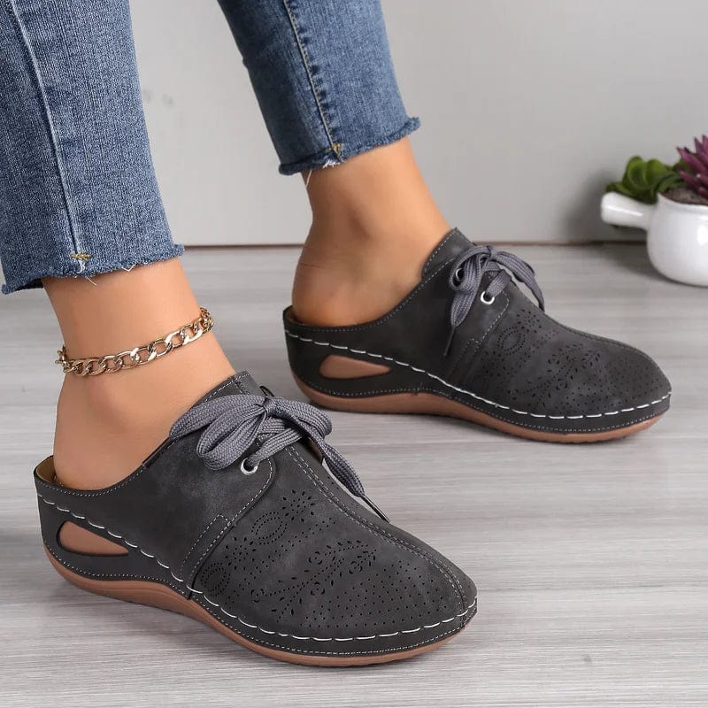 Pantoufle en Cuir Élégance