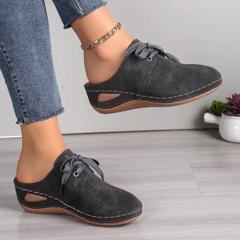Pantoufle en Cuir Élégance