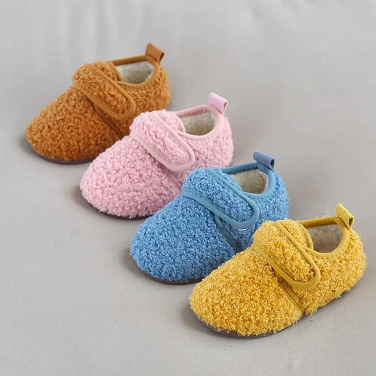 Moumoute Magic : Chaussons Bébés Douillets