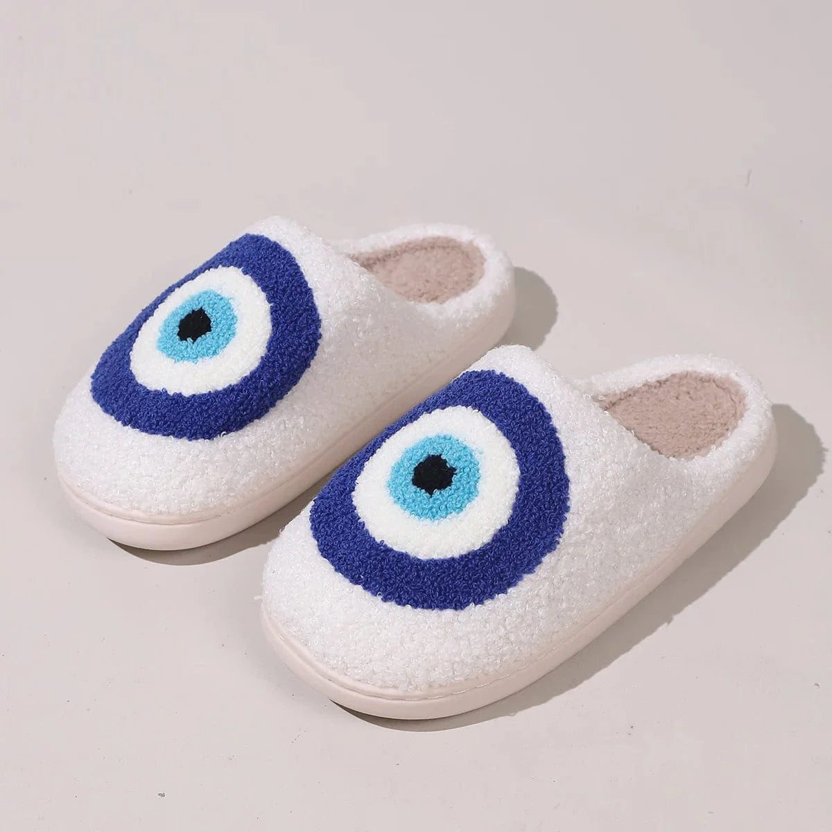 Chaussons Œil Grec Évasion