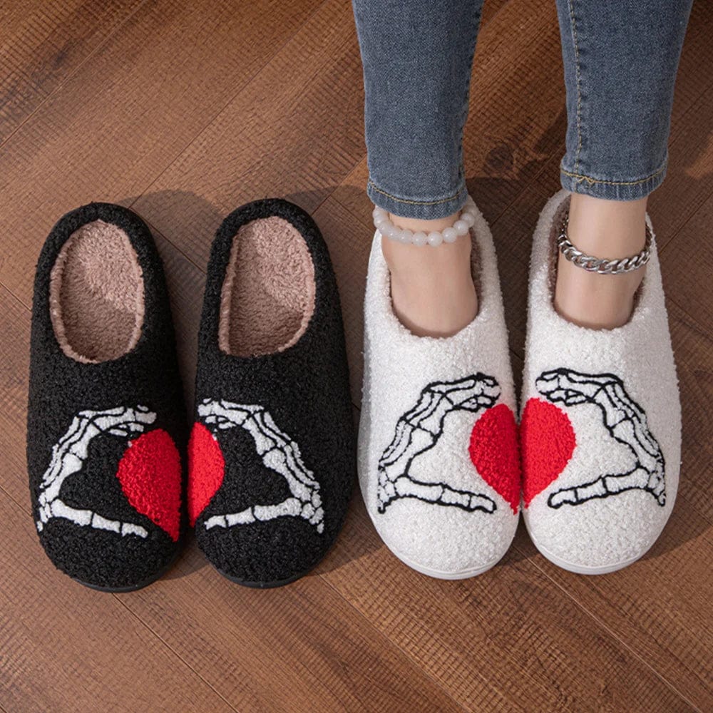 Chaussons Squelette Coeur Éclatant