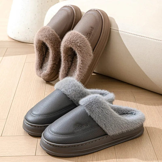 Pantoufle en Cuir PU Luxe